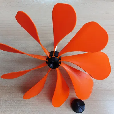 Weather Vane 2 (Cánh gió đứng)