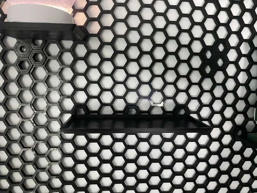 Kệ treo tường lưu trữ honeycomb 170mm x 75mm - Image 1