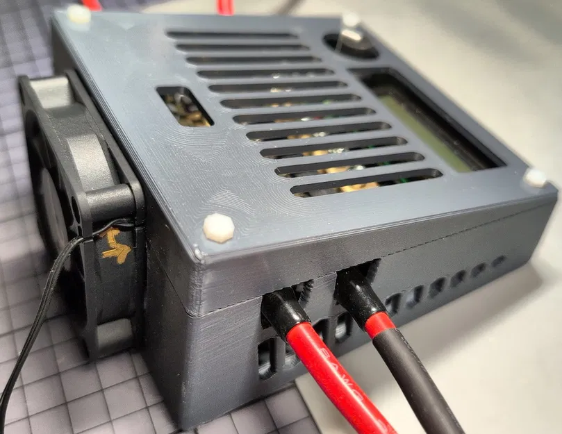 Vỏ kWeld để bàn có quạt 60x60 (desk case with fan) - Image 1