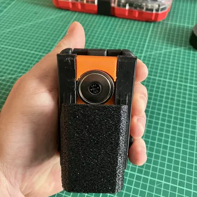 Magical Magnetic Magazine Manager (V1) - Holster magazine nam châm