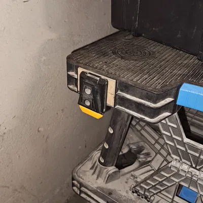 Giá để ly Toughbuilt ClipTech (Toughbuilt ClipTech cup holder)