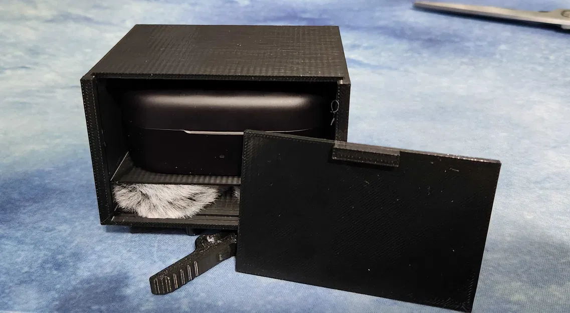 Hộp Hollyland Lark A1 và khay giữ wind muff (dead cat) - Image 3