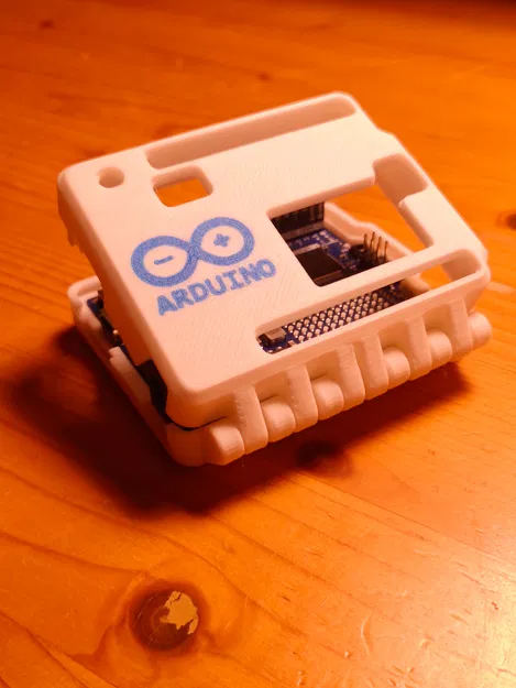 Vỏ Arduino R4 WiFi có bản lề (Print-in-Place) - Image 1