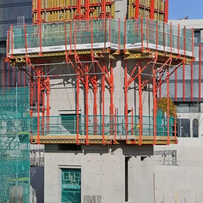 VARIO GT 24 Girder Wall Formwork đang vận hành
