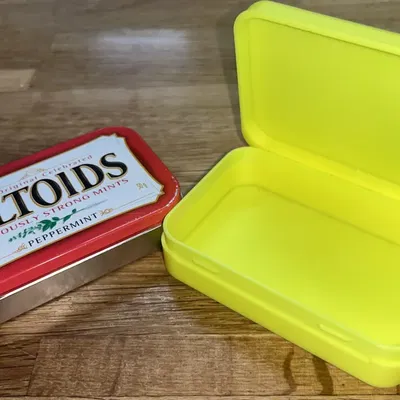 Hộp Altoid bản sao (Altoid replica box)