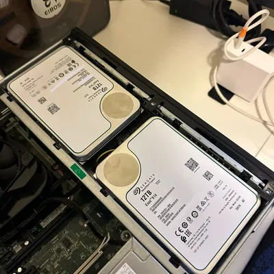 HP EliteDesk 800 G4 SFF - Caddy/Mount HDD 3.5" (lắp không cần dụng cụ)