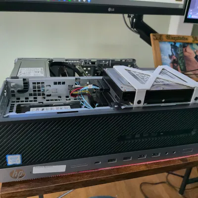 Giá gắn Dual 3.5 in HDD Mount (2 ổ 3.5 inch xếp chồng)