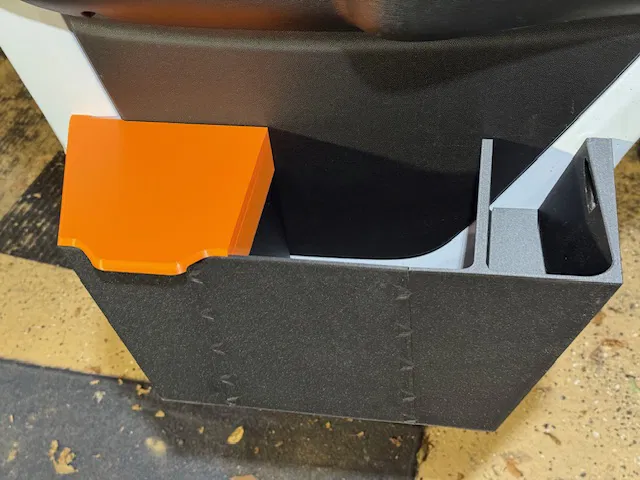 Nắp che hộc cửa RAM Promaster (Door Pocket Storage Cover) - Image 3