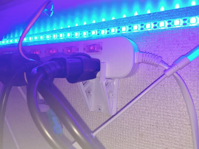 Giá treo ổ cắm IKEA KOPPLA lên tường (IKEA KOPPLA power strip mount) - Image 1