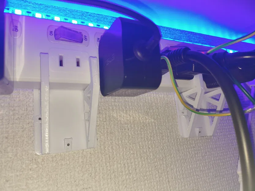 Giá treo ổ cắm IKEA KOPPLA lên tường (IKEA KOPPLA power strip mount) - Image 2