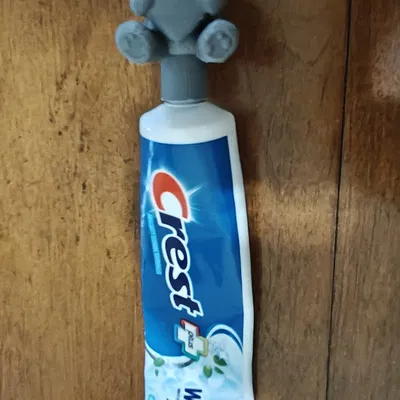 Dụng cụ nhả nắp kem đánh răng hình gấu Teddy cho Ngày Valentine