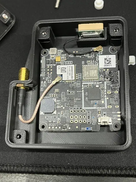 Vỏ case cho Wio Tracker L1 + pin Meshnology 3000mAh - Image 5