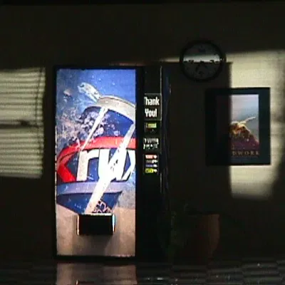 Máy bán hàng tự động tỉ lệ 1:24 cuối thập niên 90 (kèm branding)