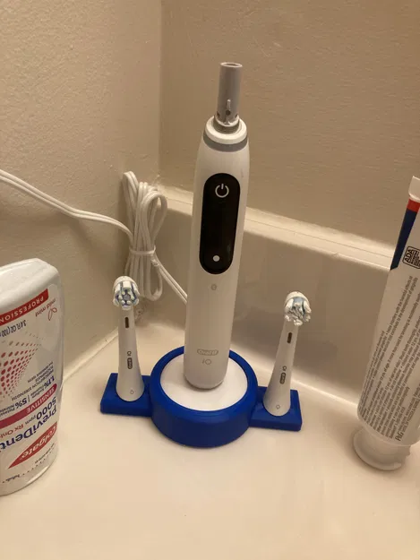 Giá đỡ sạc Oral-B iO/iQ kèm giá giữ đầu bàn chải - Image 1