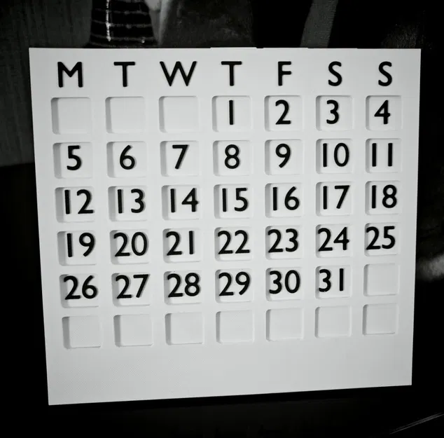 Lịch bàn vĩnh cửu tự căn chỉnh độ cao (Remix) - Image 1