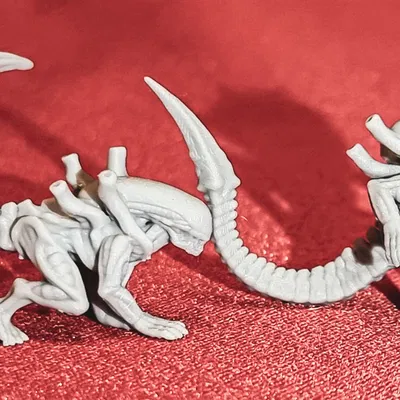 They Mostly Come at Night... Mostly. – Bộ mini Xenomorph fan-made