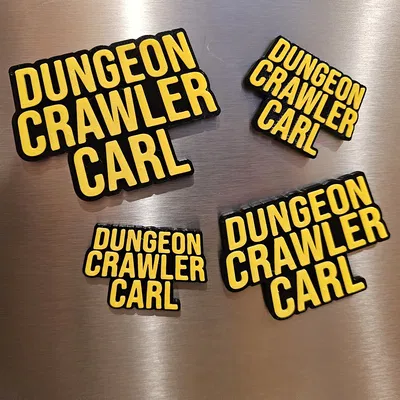 Logo Dungeon Crawler Carl (nam châm hoặc pin cài!)