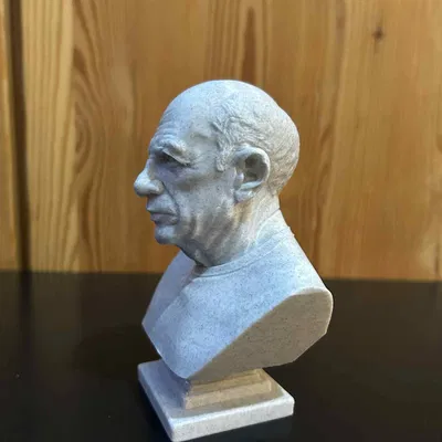 Pablo Ruiz Picasso – Bust