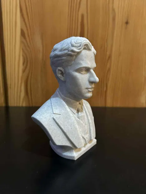 Charlie Spencer Chaplin – Tượng bán thân - Image 5