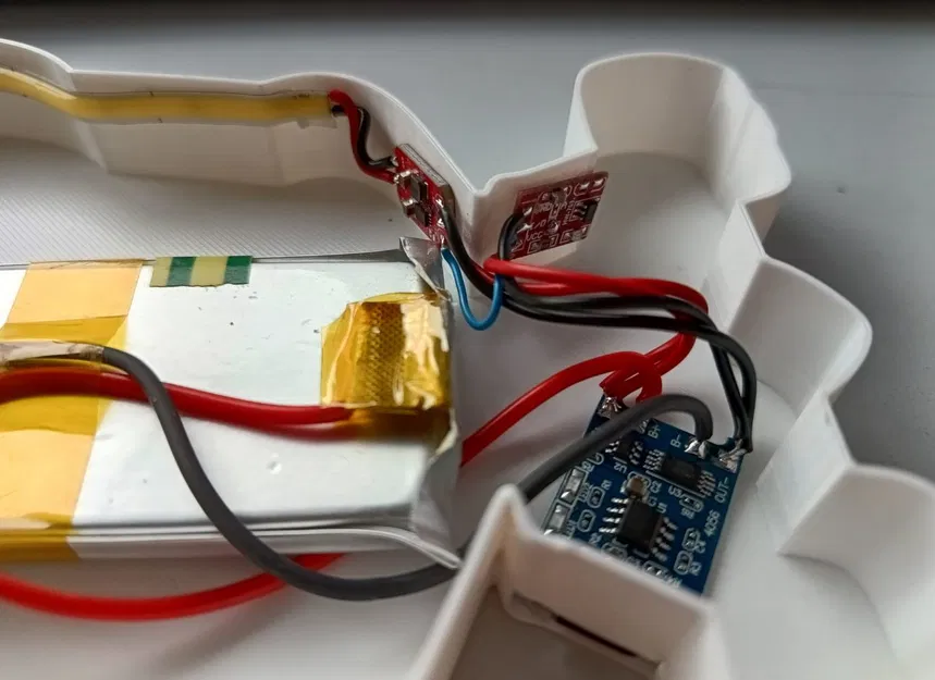 Đèn Paw Patrol – mặt Chase (bật/tắt bằng nút cảm ứng) - Image 4