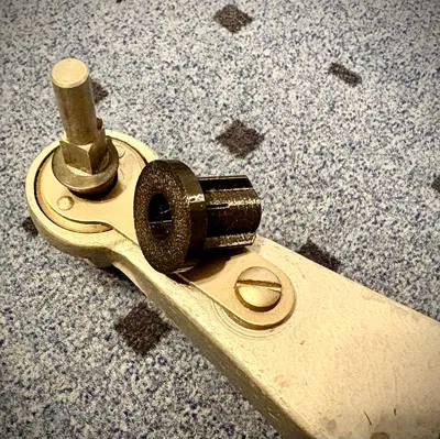 Adapter cuộn phim Super 8 / 16mm (Spulenadapter Super 8 / 16mm Film)