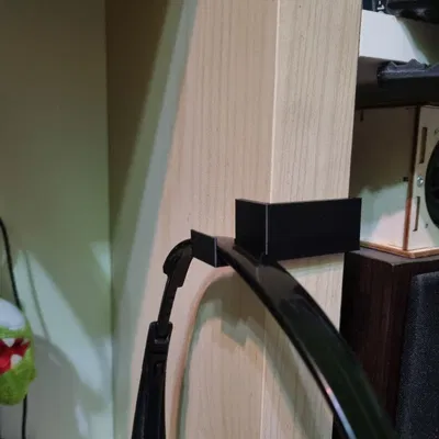Móc treo headset cho kệ Ikea (Headset holder for Ikea shelf)