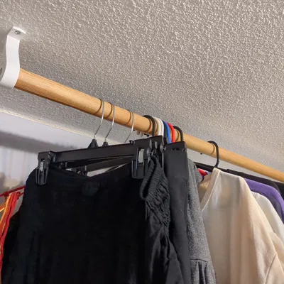 Phụ kiện lắp đặt rod treo quần áo (Clothes Hanger Rod Mounting Hardware)