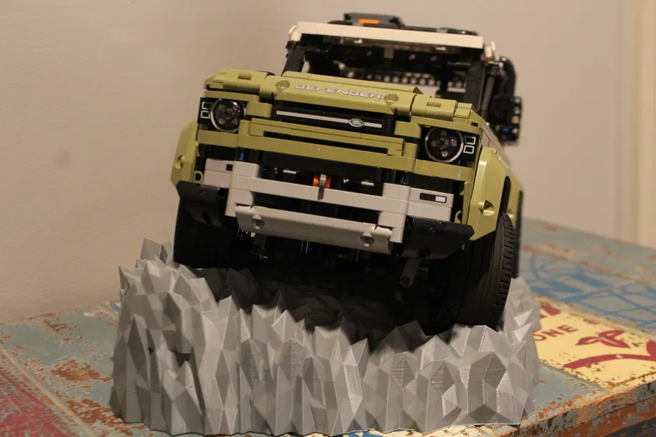 Stand trưng bày LEGO Technic Land Rover Defender - Image 4