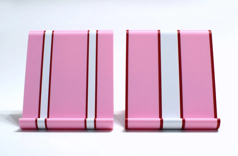 Giá đỡ điện thoại hình trái tim (Heart Phone Stand) - Image 2