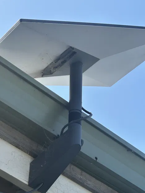 Miếng nâng (riser) cho Starlink Gen 3 standard wall mount - Image 1