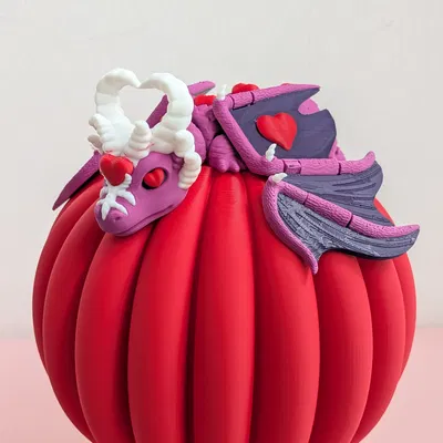 Rồng Elder Valentine – Mô hình rồng articulated phủ tim