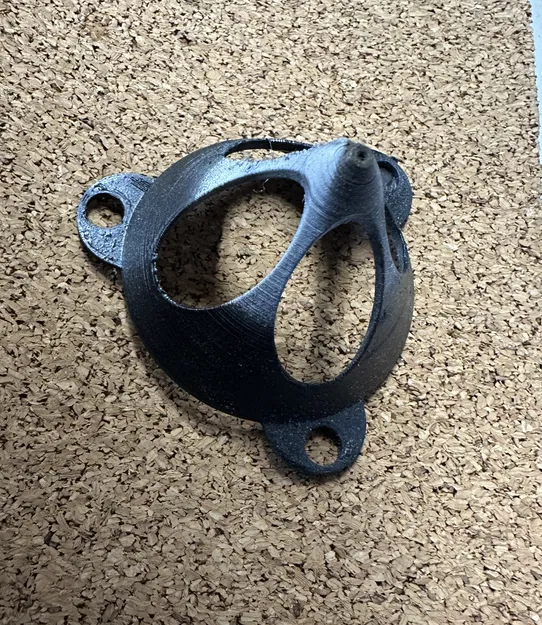 Painters Pyramid (Khối kê sơn dạng pyramid) - Image 1