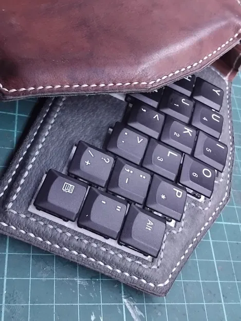 Adapter keycap ThinkPad sang MX (Thinkpad keycap to MX adapter) - Image 1