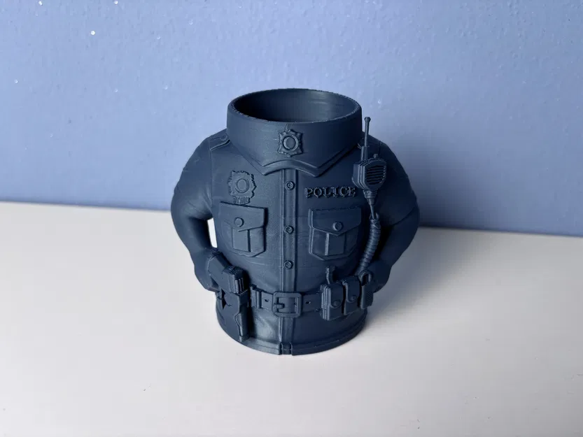 Ống Cắm Bút Đồng Phục Cảnh Sát – Tượng Bán Thân Chi Tiết (Dễ In) - Image 6