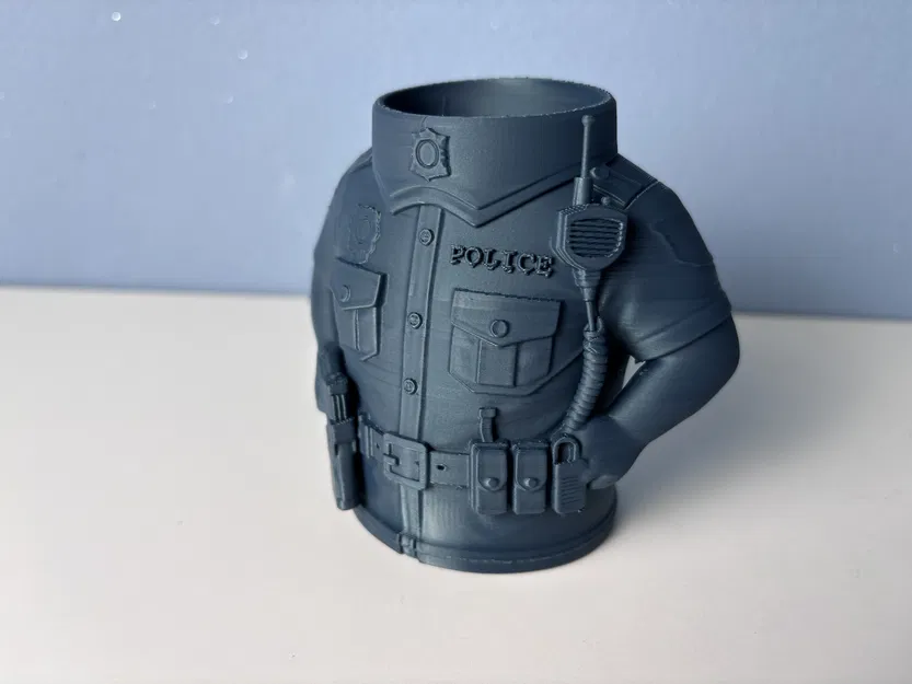 Ống Cắm Bút Đồng Phục Cảnh Sát – Tượng Bán Thân Chi Tiết (Dễ In) - Image 9