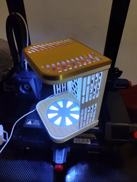 Hộp Trưng Bày Có Đèn (Illuminated Display Case) - Image 1