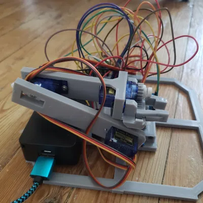 Boby – Cánh tay robot để bàn v1