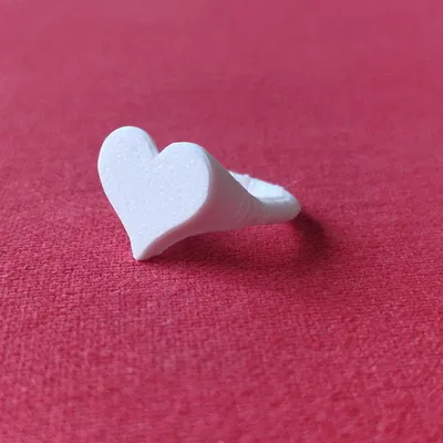 Nhẫn Trái Tim (Heart Ring)