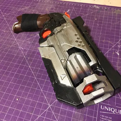 Mod Nerf Hammershot thành Wingman (Apex Legends)
