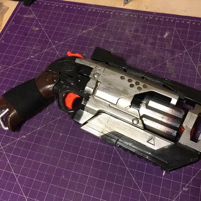 Mod Nerf Hammershot thành Wingman (Apex Legends)