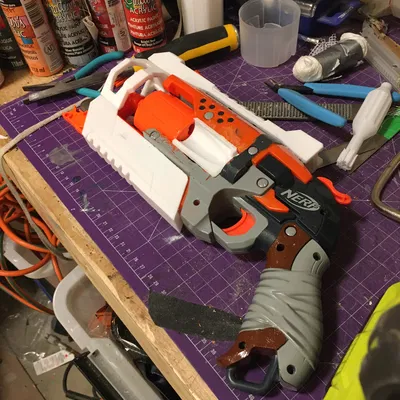 Mod Nerf Hammershot thành Wingman (Apex Legends)