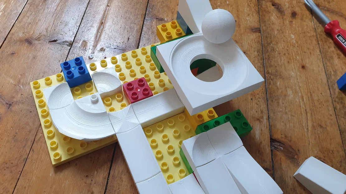 Đường bi DUPLO cỡ lớn (Big DUPLO marble run) - Image 1