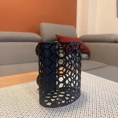 Giá treo vòi sen OLD SPICE