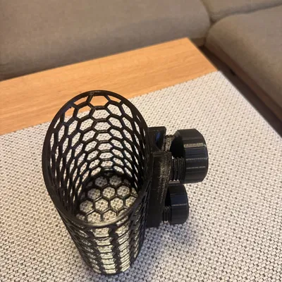 Giá treo vòi sen OLD SPICE