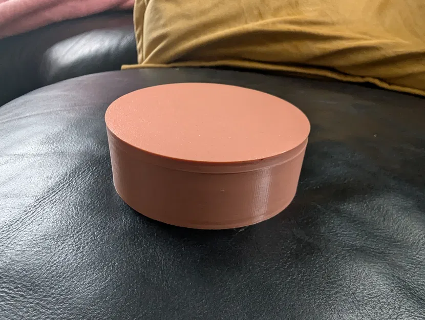 Hộp đựng Dobble - Image 1