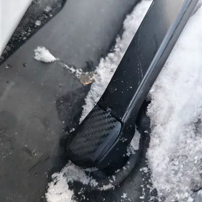 Nắp chụp gắn cần gạt mưa trước Mitsubishi Outlander 3 (rest.3)