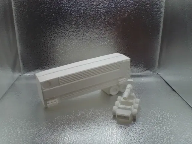 G1 Optimus Prime - Image 4