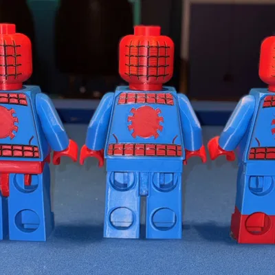 Spider-Man - Black Web Pattern MegaFigures (Tỉ lệ 5:1)