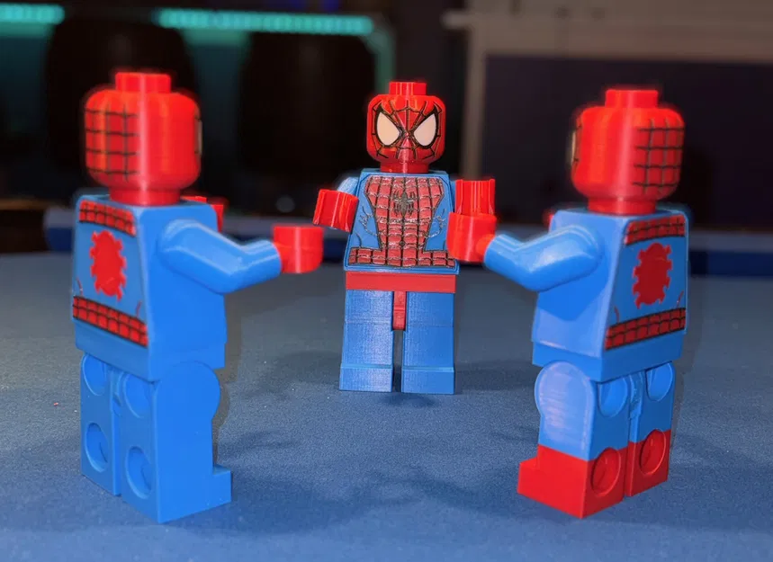 Spider-Man - Black Web Pattern MegaFigures (Tỉ lệ 5:1) - Image 3