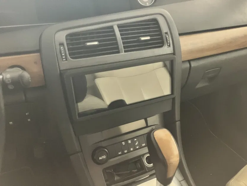 Façade Carplay Vel Satis - Image 1